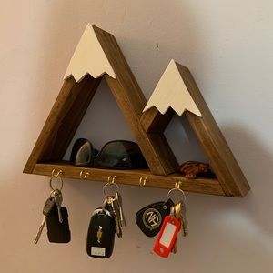 Mountain Themed Key Rack